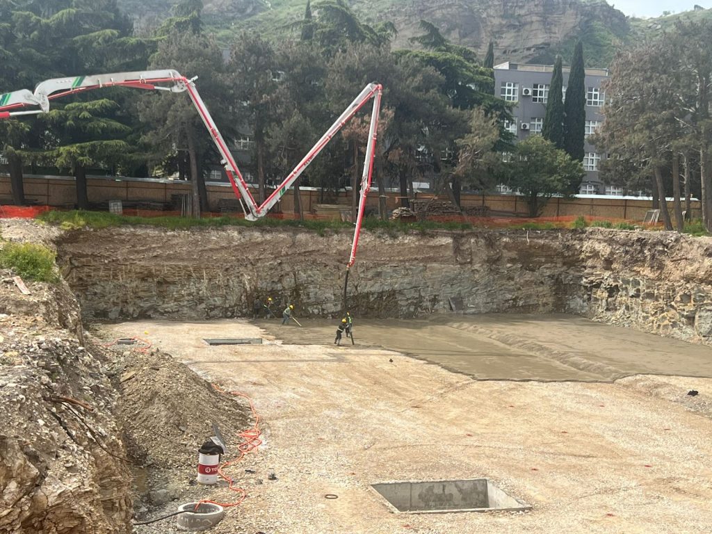 Emerald Tbilisi construction